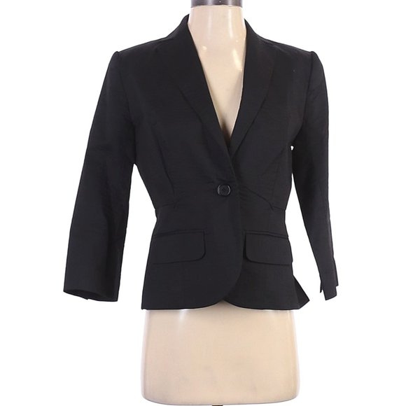 Max Studio Jackets & Blazers - Max Studio solid black with pinstripe line Blazer jacket Size 4 EUC